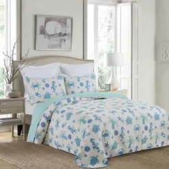 C&F Home Brisbane Bedspread -Home Decor Shop GUEST 097bc21d c8ee 44f3 a3e9 b1f5f9534c8f