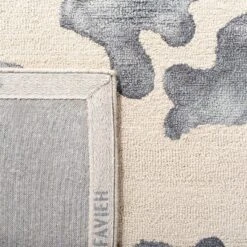 Bardene Rug - Safavieh -Home Decor Shop GUEST 0d0fd944 5c55 409f a665 c6f0d038062d