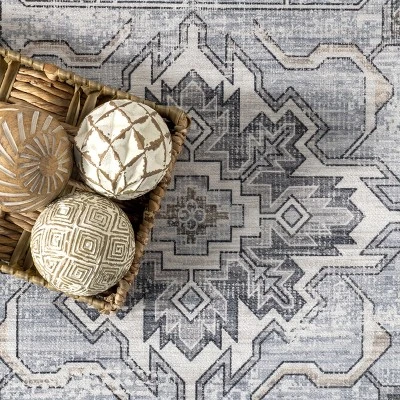 NuLOOM Britt Stain Repellent Machine Washable Area Rug 7 NuLOOM Britt Stain Repellent Machine Washable Area Rug - Image 5