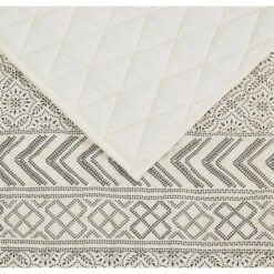 Brooklyn Loom Chase Quilt Set