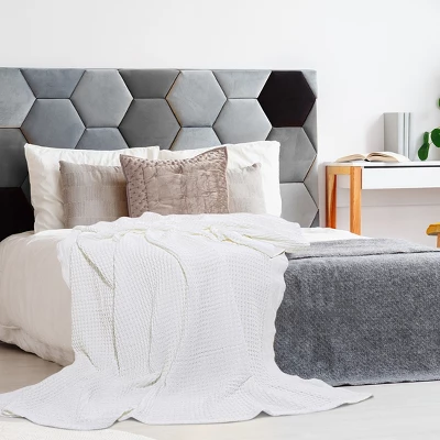 1 Pc Cotton Waffle Weave Comfortable Bed Blanket - PiccoCasa 4 1 Pc Cotton Waffle Weave Comfortable Bed Blanket - PiccoCasa - Image 2