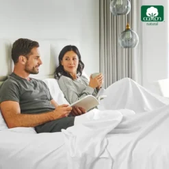 Luxury Fitted Sheet Only, 600 Thread Count - 100% Cotton Sateen, Deep Pocket, Soft, Cool & Durable By California Design Den -Home Decor Shop GUEST 7ee71d5a 8e03 45c2 8232 4d3789c41a74