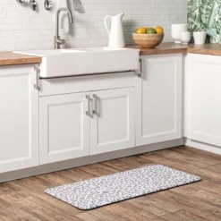 NuLOOM Leopard Print Anti Fatigue Kitchen Or Laundry Room Comfort Mat